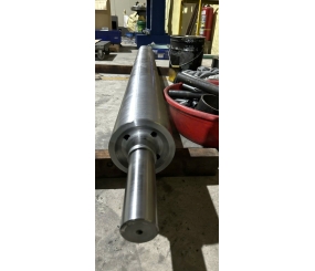 Gia công trục cán, trục quay, Roller ... dài 3m, đường kính lên đến Ø600mm